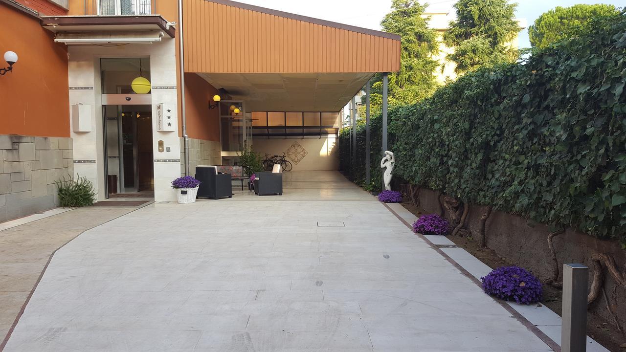 Motel Villaggio Імола Екстер'єр фото